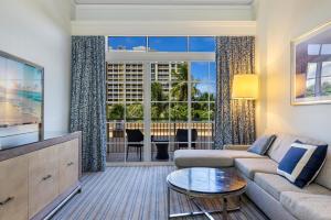 Unique 1BR Suite Condo Located at Ritz Carlton-Key Biscayne