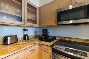 Unique 1BR Suite Condo Located at Ritz Carlton-Key Biscayne