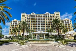 Lovely Deluxe Unit Located at Ritz Carlton - Key Biscayne! - Key Biscayne