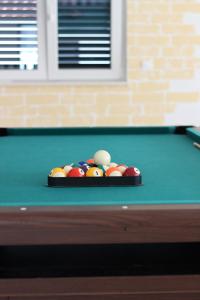 Bjonda 200m2 on two floors - Game Room, Hot Tub and Kids Zone - large balconies on each floor