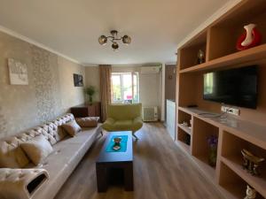 Charming Apartment in Saburtalo