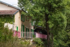 Maisons d'hotes Jolie vache deguisee en fleurs, chambre d'hote a Soulosse : photos des chambres