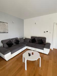 La Storia - Holiday Apartment House