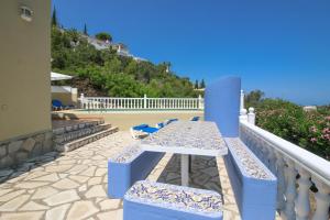 Tosal Gros DM 8P by CARLOSFERIEN