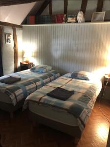 Maisons de vacances Gite de charme pour groupe/famille a 15mn de Beaune : photos des chambres