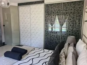 Umhlanga Rocks Guesthouse flat - Phoenix