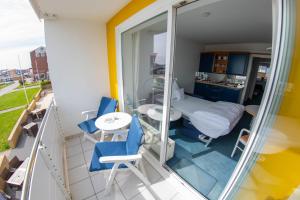 Small One-Bedroom Apartment with Balcony and Sea View room in Rungholt