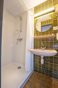 Spacious Standard Double Room room in Fletcher Hotel Restaurant De Geulvallei