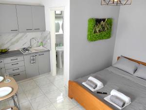 Anthos Rooms Vrasna