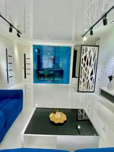 Stylish Apartment by the Sea, Old Boulevard!