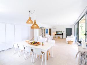 Dilean luxury villa