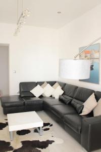 Modern apartment for 2 in the center of the town