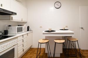 Amplia Vivienda con Garaje