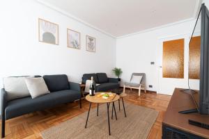 Amplia Vivienda con Garaje