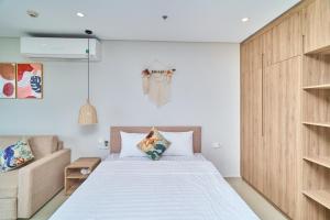 The Sóng Vũng Tàu Infinity Pool Seaside Apartment