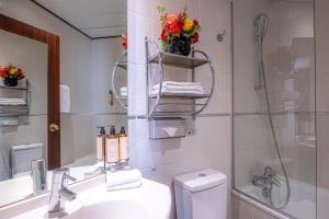 Hotels Hotel Trianon Rive Gauche : photos des chambres