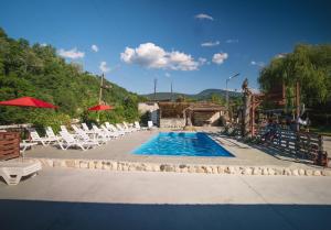 Hotel Metekhara