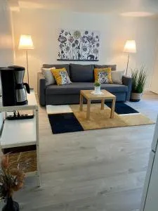 1 rums-lägenheter, Gångavstånd till Strömstads Centrum - Sydkoster