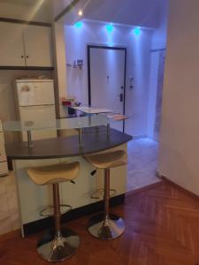 Athens Riviera apt with seaview, 15 to Acropolis