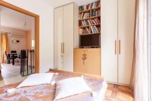 Sea view maisonette near Nafplio!1 drive to beach