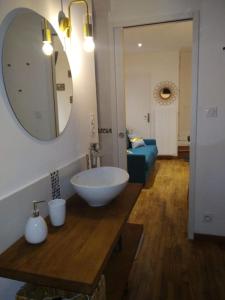 Appartements Charmant logement avec jacuzzi : photos des chambres