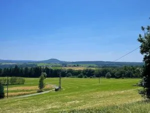Ferienwohnung Eifel (Blick Aremberg) - Ohlenhard