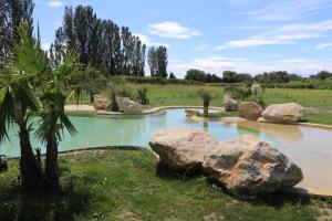Le Mas des Cerisiers JACUZZI et SAUNA inclus pour tous les logements