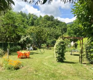 Sejours a la campagne chambre et salle de bain prive s'ouvrant sur terrasse, jardin et cuisine d'ete : photos des chambres