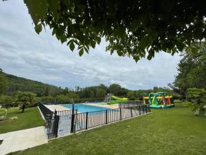 Campings Camping le Convivial Mobil home 3 chambres : photos des chambres