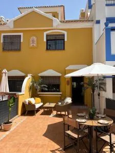 Casa Rodasa - 2 bedrooms, roof terrace, Airco, Front-terrace, Back-Patio, communal pool, etc - Los Cortados