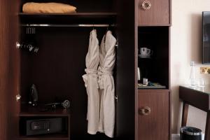 Superior Double Room room in Warren House