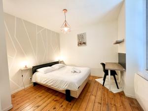 Appartements BUNDLE T2 CLOS CHASSAING/WIFI/CENTRE VILLE/PROPERTY RENTAL NM : photos des chambres