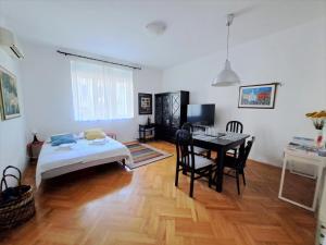 Emaus Garden - city center & 2 bth