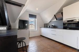 Appartements Suites proches gare avec parking : Appartement 1 Chambre