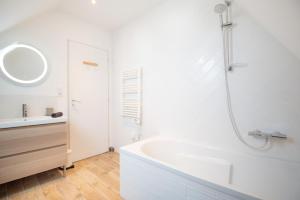 Appartements Grand Duplex Gare TGV & Centre ville par Groom* : photos des chambres