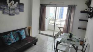 Linda Suite Tonsupa 2 cuadras del mar 2 piscinas Av. Club del Pacifico