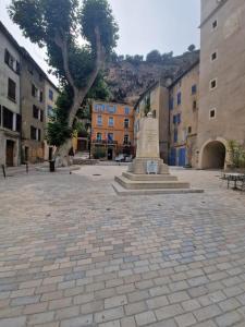 Appartements Cool Blue Cotignac Studio in the heart of the village : photos des chambres