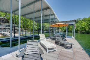 Spacious Decks and Dock Margaritaville Home! - 4hvězdičkové hotely ve městě Osage Beach