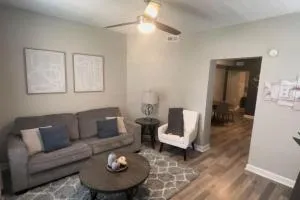 Cozy Portsmouth Retreat 2BR 1BA - تشيسابيك