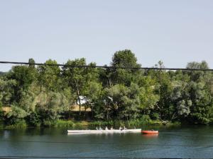 Maisons de vacances La Rive du Doubs - 2 chambres - 5 Pers - 56, Chemin du Canal Du Rhone au Rhin : photos des chambres