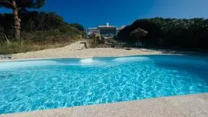 Lovely Beach House with Stunning View - Aldeia