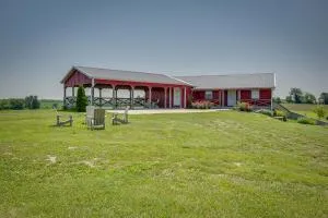 Sunset View Home 1 Mi to Smithville Lake! - Plattsburg