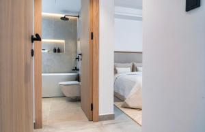 224 -Luxury Selection- Puerto Banus Marbella Front Line Duplex Penthouse