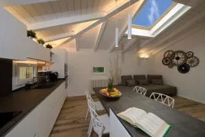 Grenier Blanc - Elegante mansarda - Malalbergo