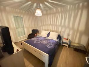 Chambre douillette, calme, lit queen size wifi