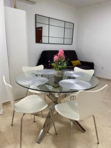 Beach and city apartment a 50m de la playa