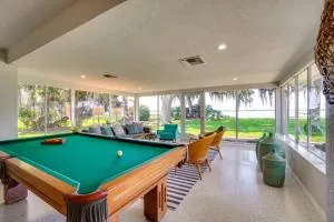 Luxe Waterfront Oasis with Dock - Direct Lake Access - Silver Lake