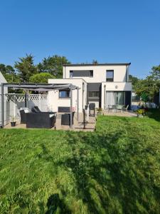 Villas Villa Moderne et Intimiste, a Quelques Minutes de la Baie de la BAULE : photos des chambres