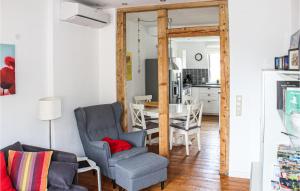 Stunning Apartment In Lahnstein