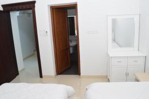 RED Al Mareekhy Villas